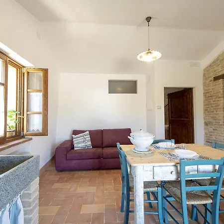 Alloggio per agriturismo Casa Vecchia *